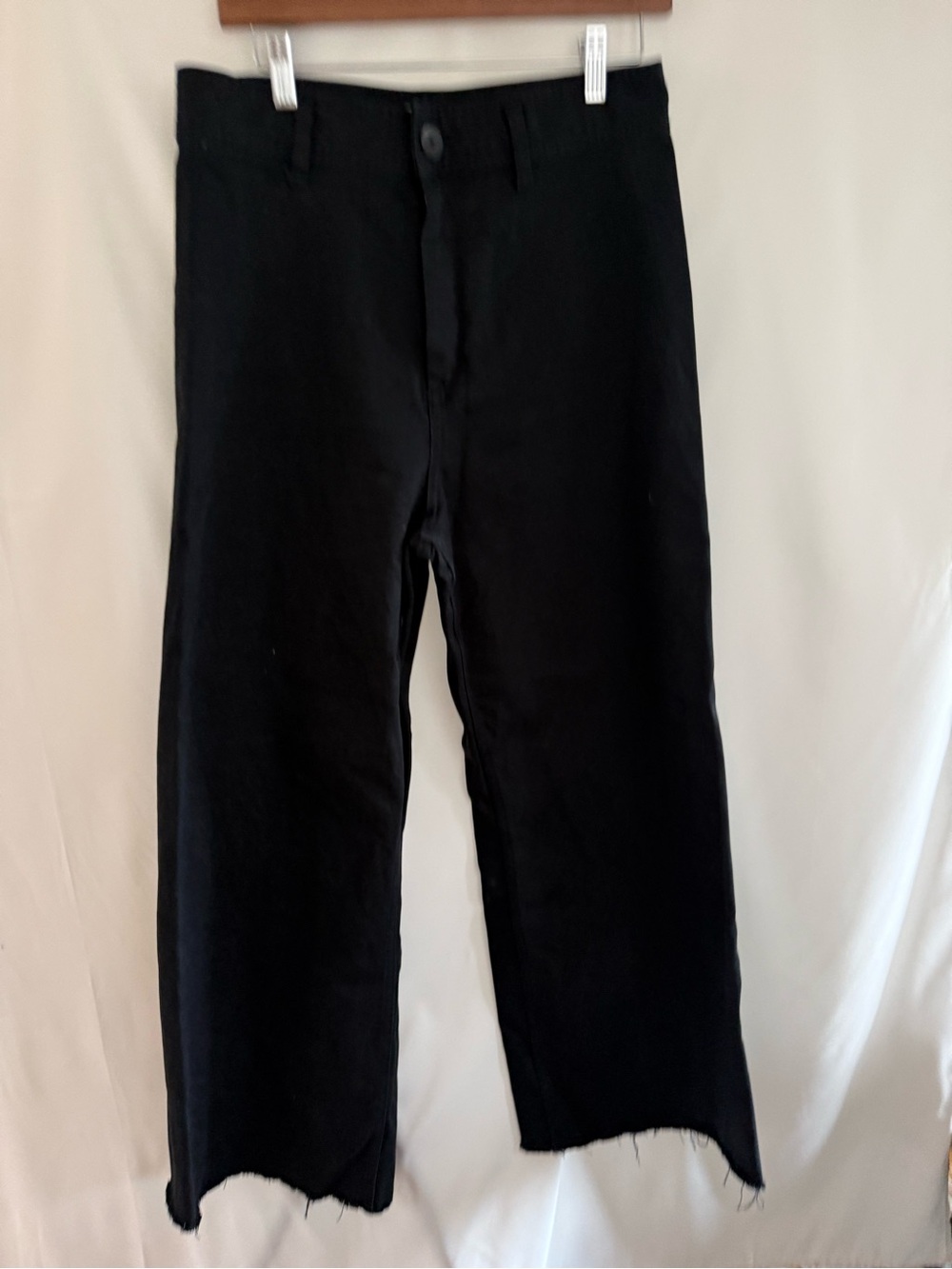 Zara Black Wide-Leg Jeans with Raw Hem